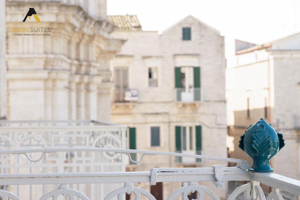 Alibi Suites Suite Museum: Gioiello Con Vista Sul Museo Archeologico Nazionale, Letto E Doccia Con Cromoterapia, Smart Tv, Wifi E A/C Ruvo di Puglia Exterior foto