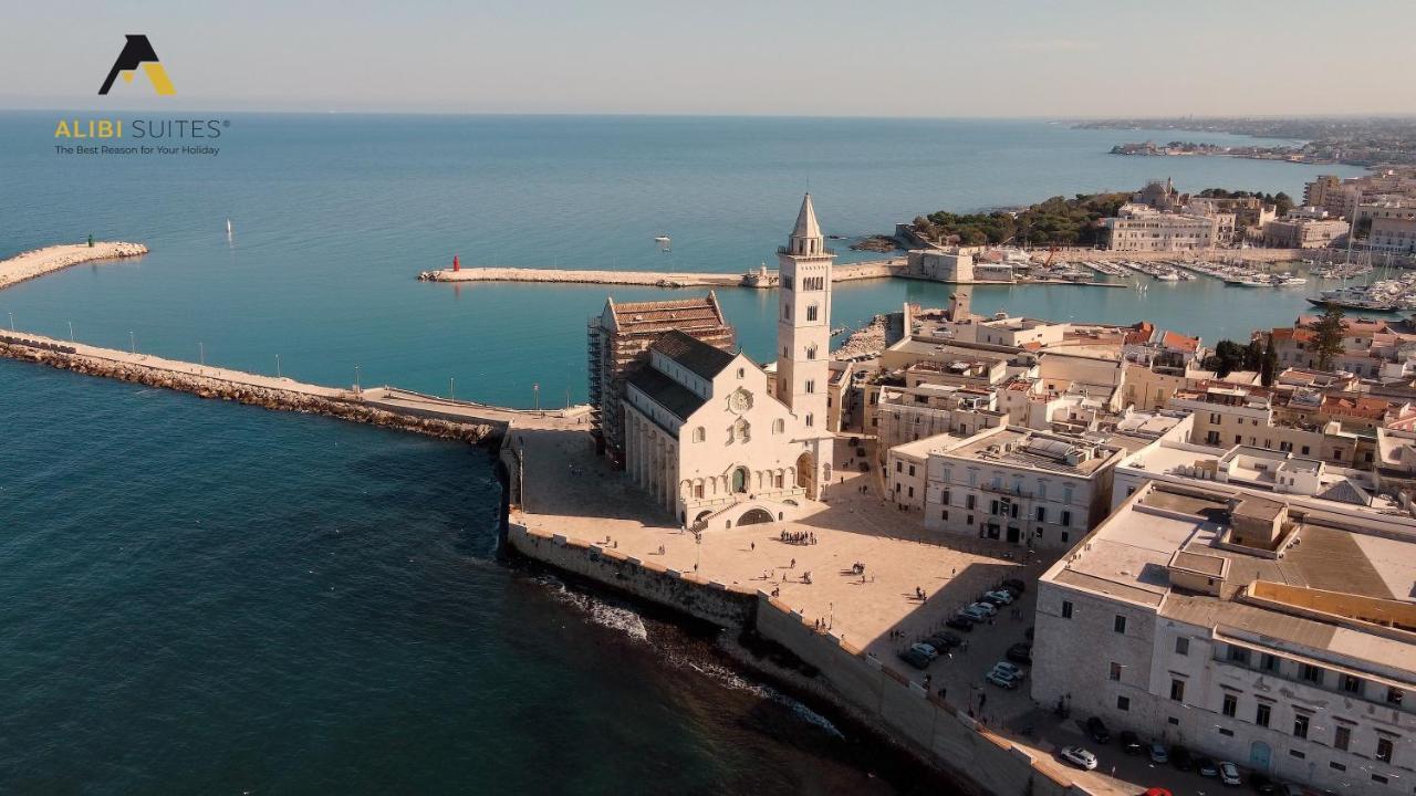 Alibi Suites Suite Museum: Gioiello Con Vista Sul Museo Archeologico Nazionale, Letto E Doccia Con Cromoterapia, Smart Tv, Wifi E A/C Ruvo di Puglia Exterior foto